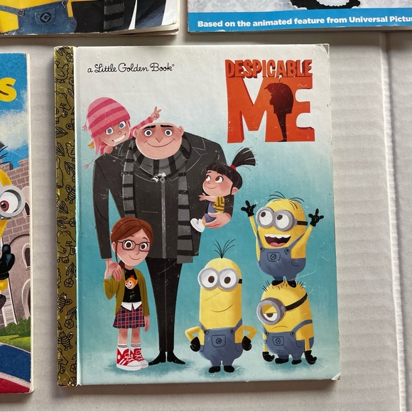 Despicable Me and Minions Book Set of 5 Step 2 - Picture 6 of 7